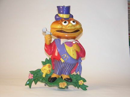 McDonalds-Hamburger-21-x-16-x-4