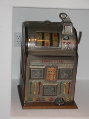 Jennings Pace Triple Jax 1932 .05 cents